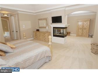 170 Diamond Rock Road Phoenixville, PA 19460 - Photo 8 of 12 Gallery Image 8