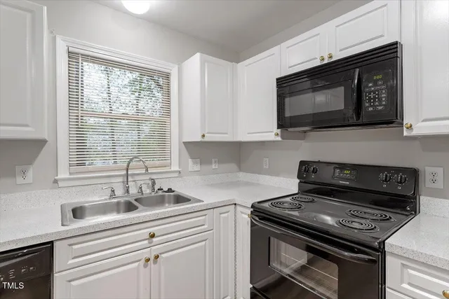 $499,900 | 903 Norwood Lane, Apex, NC 27502