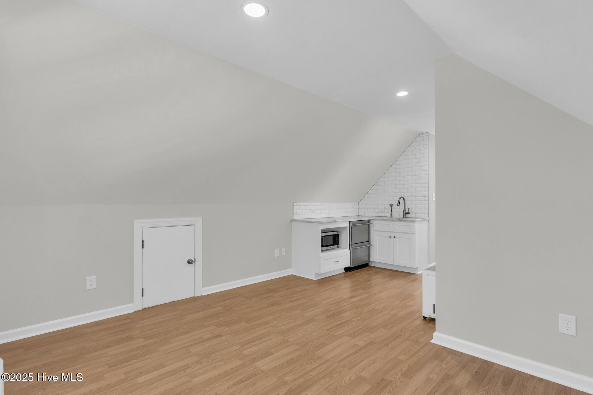 300 Cabbage Inlet Lane Wilmington, NC 28409 - Photo 65 of 87 64_300 cabbage inlet ln-00064