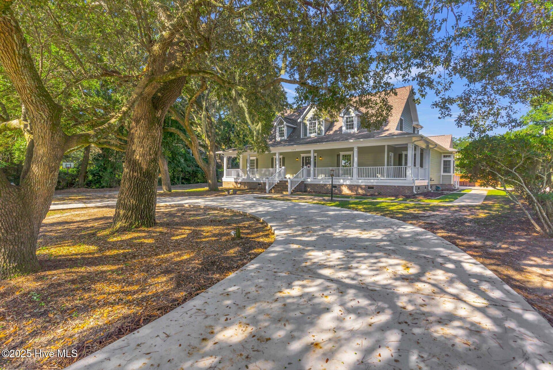 300 Cabbage Inlet Lane Wilmington, NC 28409 - Photo 5 of 87 4_300 cabbage inlet ln-00004
