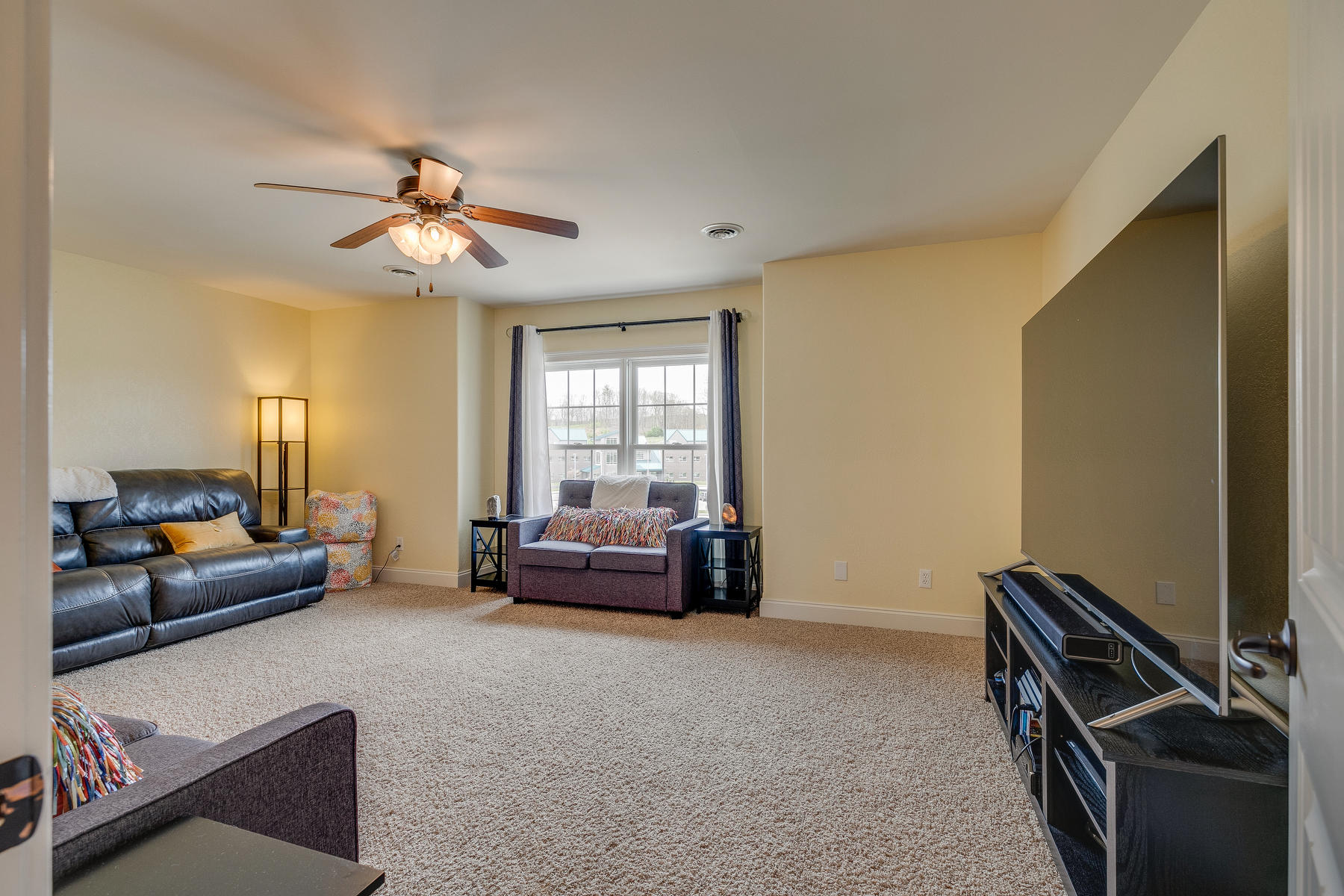 2760 Edinburgh Channel Road, Unit 2760 Kingsport, TN 37664 - Photo 34 of 61 034