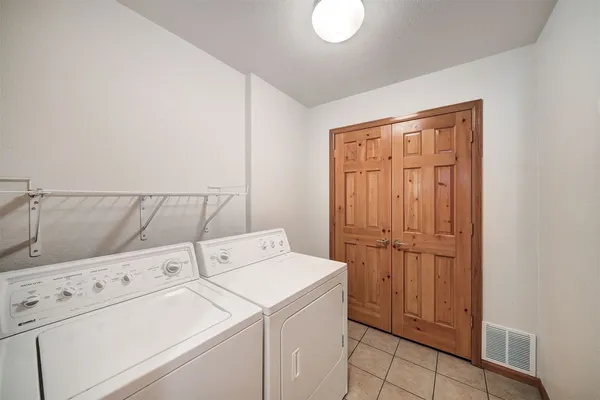 $899,000 | 312 Kestrel Lane, Unit 312, Silverthorne, CO 80498