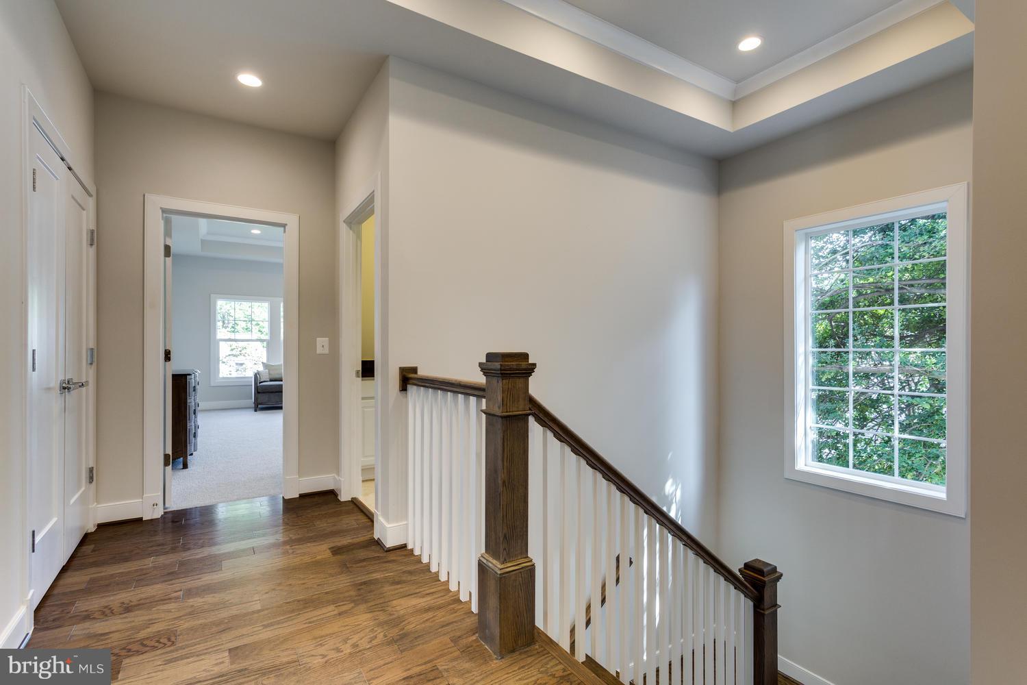 6229 Washington Boulevard Arlington, VA 22205 - Photo 14 of 29 Upper Landing