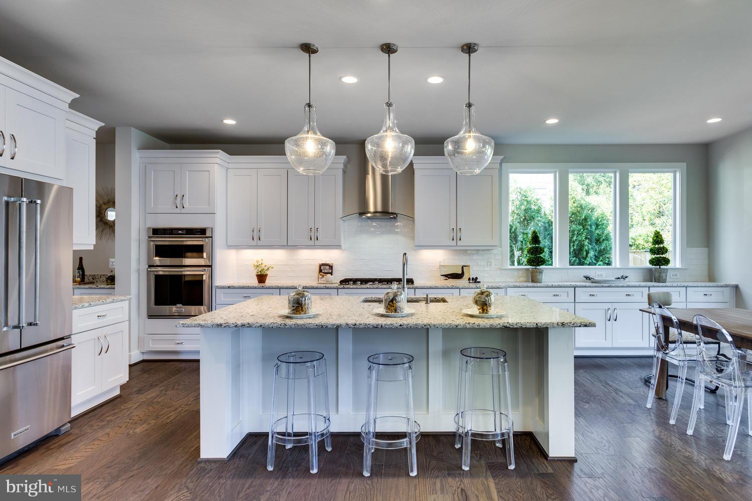 6229 Washington Boulevard Arlington, VA 22205 - Photo 9 of 29 Kitchen