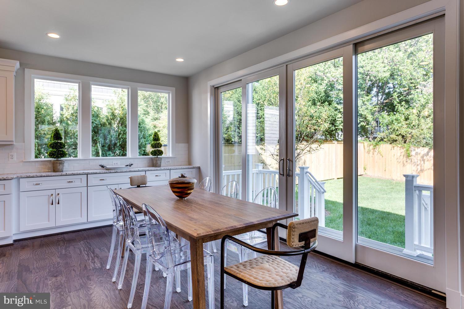 6229 Washington Boulevard Arlington, VA 22205 - Photo 10 of 29 Breakfast Room