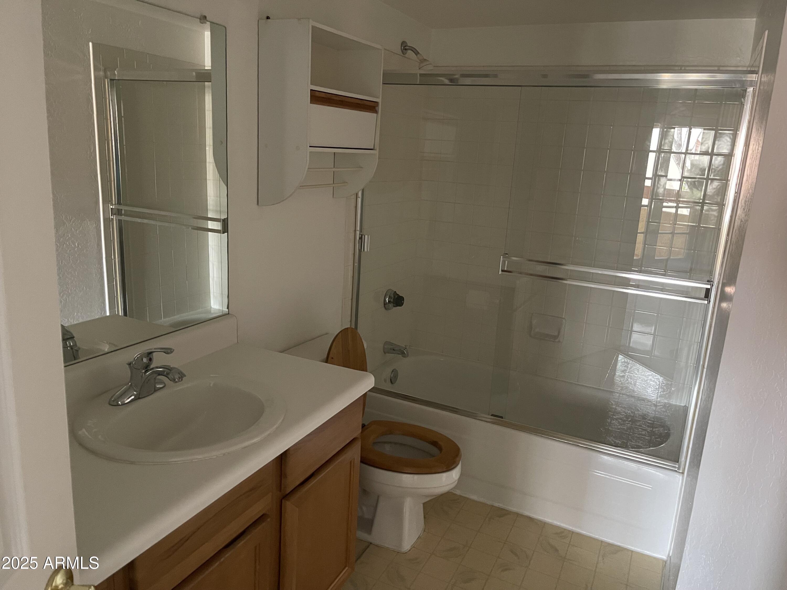 4206 West Calavar Road Phoenix, AZ 85053 - Photo 11 of 17 11 bath n bedroom US