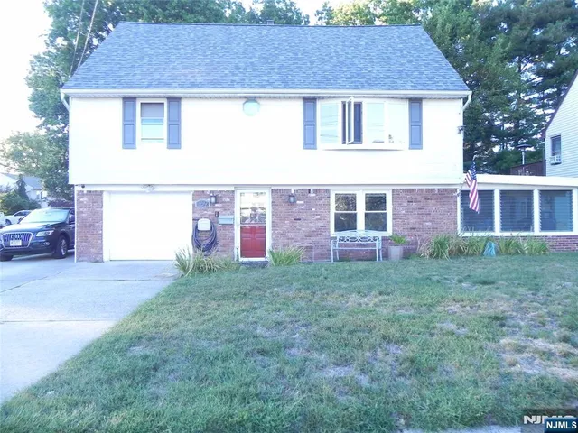 $614,972 | 169 Franklin Street, Little Ferry, NJ 07643