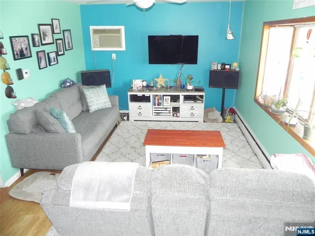 $614,972 | 169 Franklin Street, Little Ferry, NJ 07643