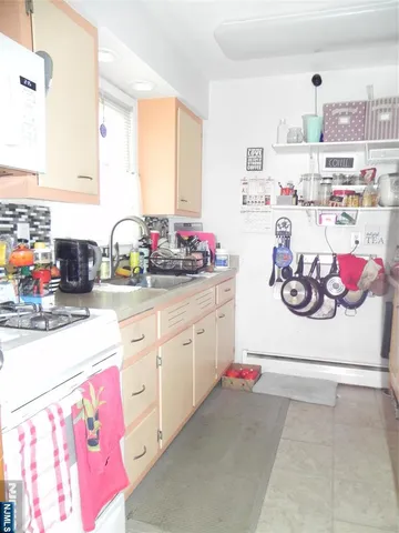 $614,972 | 169 Franklin Street, Little Ferry, NJ 07643