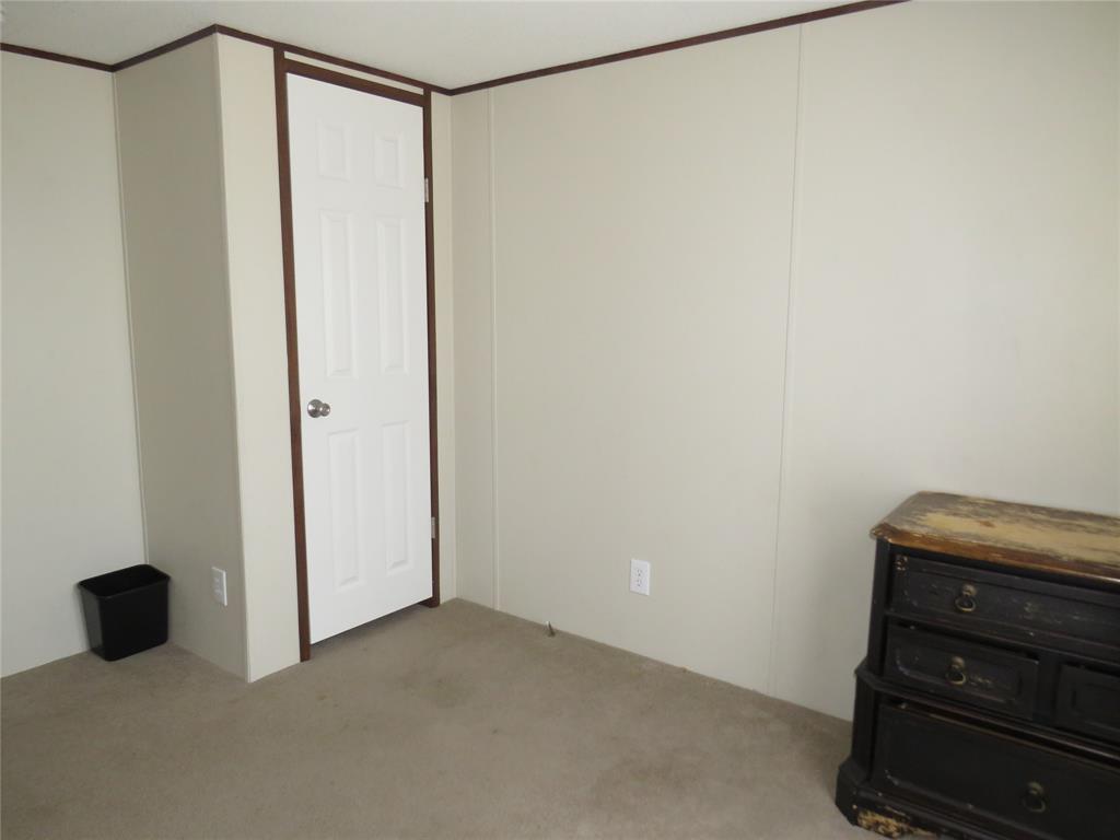 2191 Crockett Road Sanger, TX 76266 - Photo 15 of 24