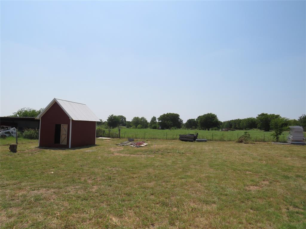 2191 Crockett Road Sanger, TX 76266 - Photo 22 of 24