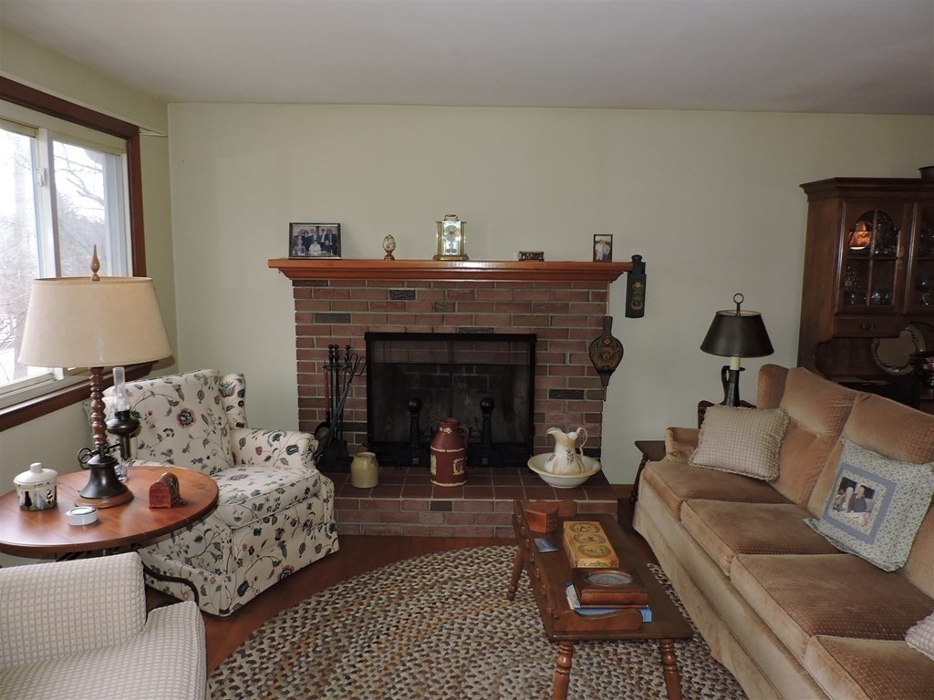 67 Southbridge Road Dudley, MA 01571 - Photo 15 of 37 Gallery Image 15