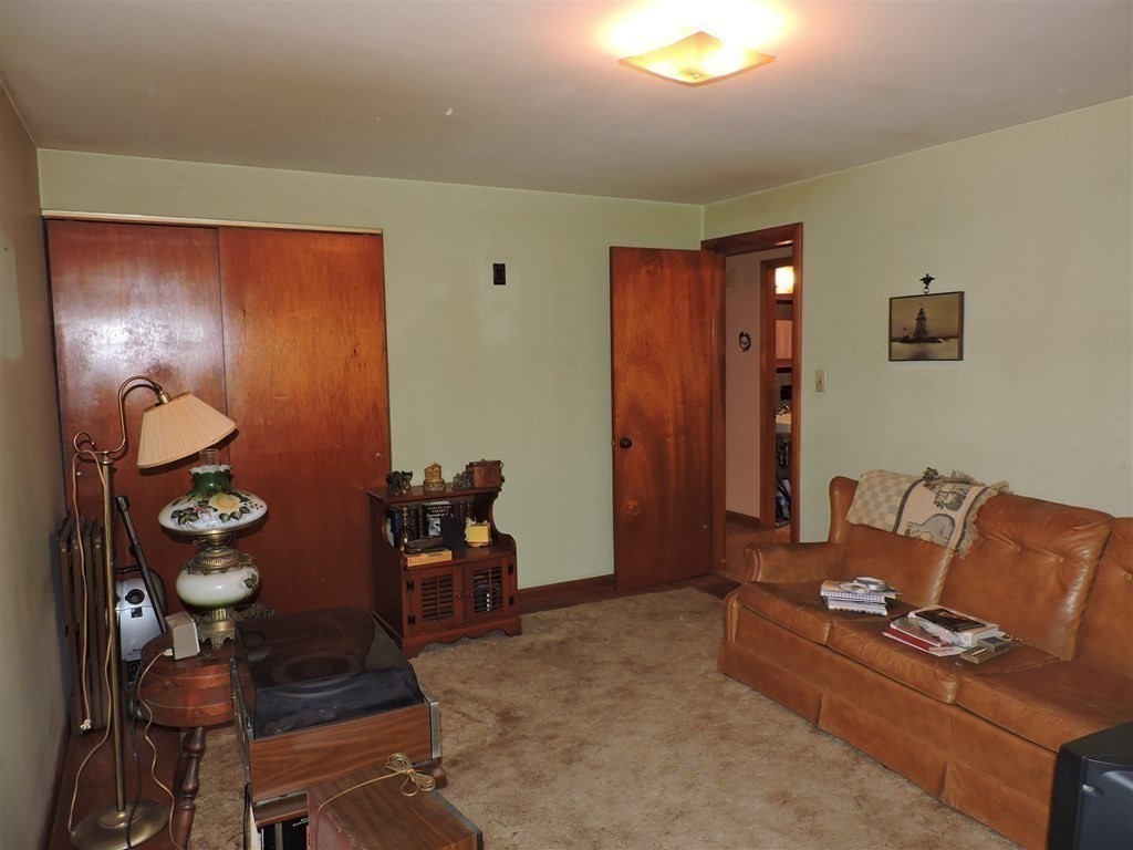 67 Southbridge Road Dudley, MA 01571 - Photo 27 of 37 Gallery Image 27