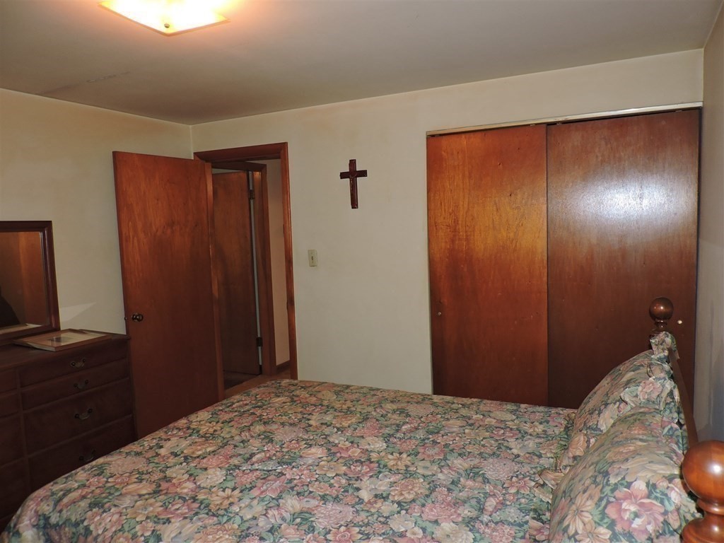 67 Southbridge Road Dudley, MA 01571 - Photo 32 of 37 Gallery Image 32