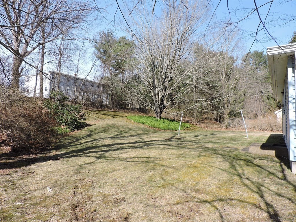 67 Southbridge Road Dudley, MA 01571 - Photo 7 of 37 Gallery Image 7