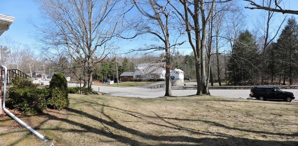 67 Southbridge Road Dudley, MA 01571 - Photo 8 of 37 Gallery Image 8
