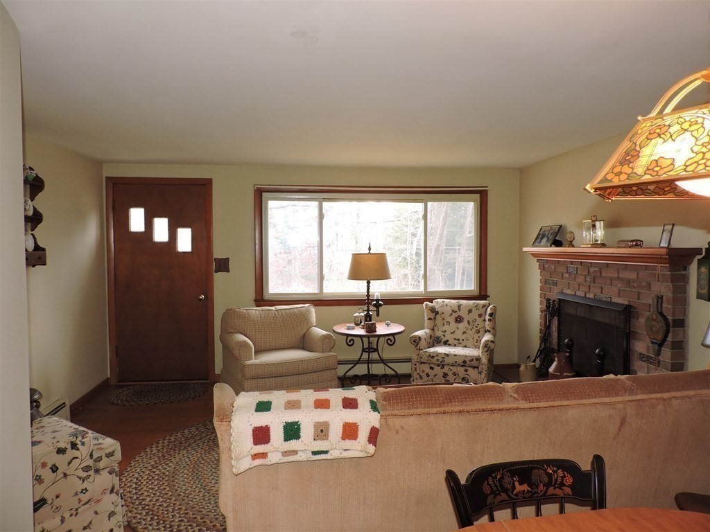 67 Southbridge Road Dudley, MA 01571 - Photo 10 of 37 Gallery Image 10