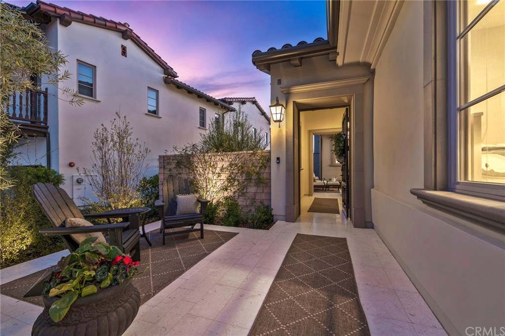 210 Via Pamplona San Clemente, CA 92672 - Photo 9 of 73