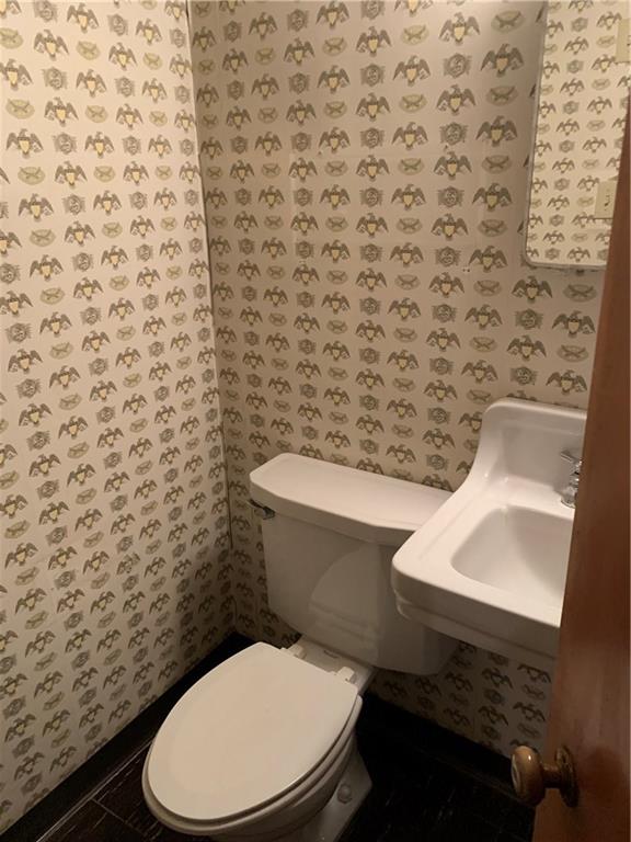 4227 Greenridge Road Pittsburgh, PA 15234 - Photo 14 of 23 Full bath with stand-up shower on lower level.