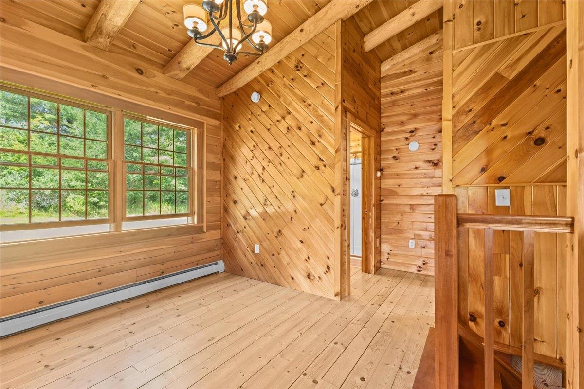 112 Green Acres Road Fairfax, VT 05454 - Photo 17 of 30