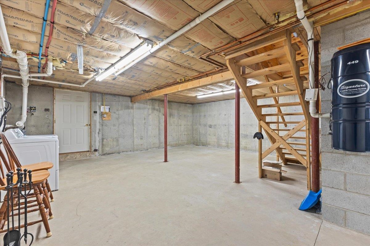 112 Green Acres Road Fairfax, VT 05454 - Photo 24 of 30