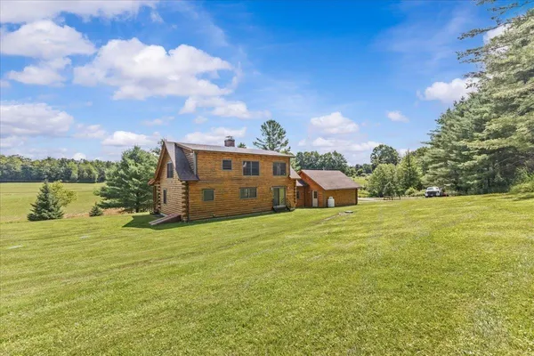 $550,000 | 112 Green Acres Road, Fairfax, VT 05454