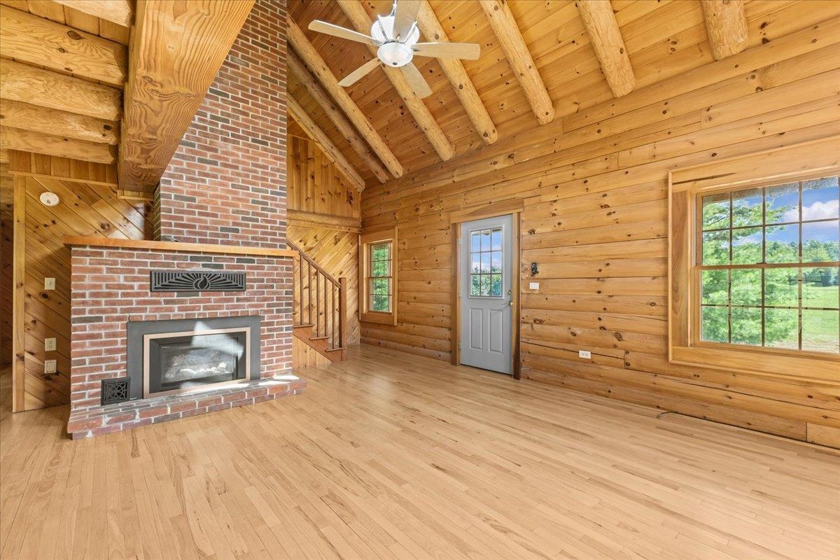 112 Green Acres Road Fairfax, VT 05454 - Photo 6 of 30