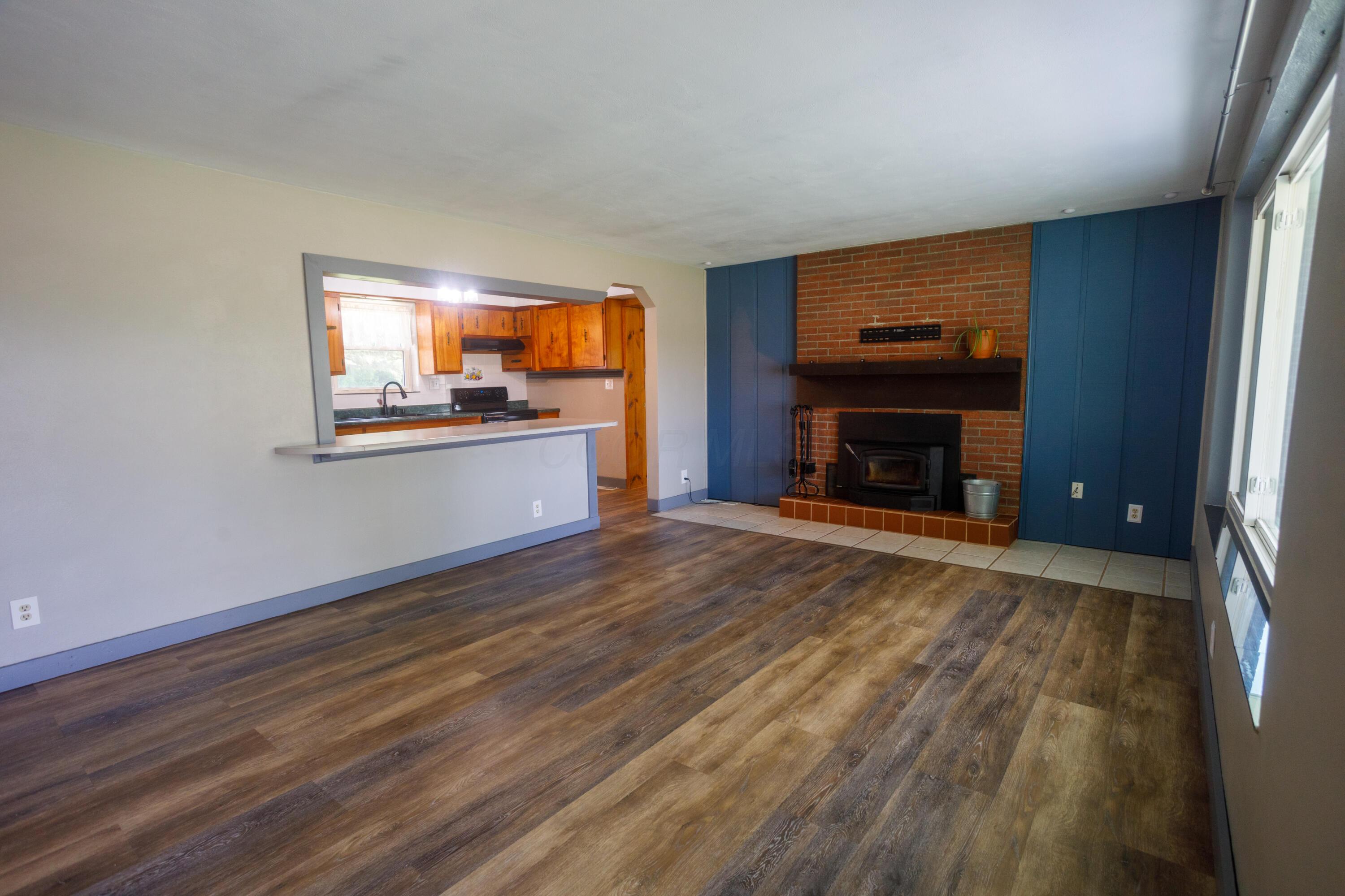 4008 Bosart Road Springfield, OH 45503 - Photo 8 of 27 WRE-4008Bosart--11