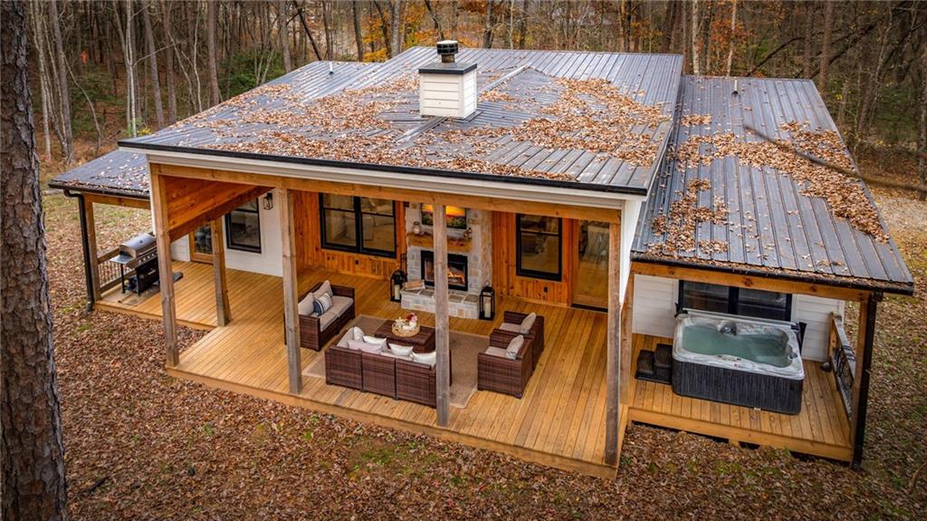 649 Lee’s Ride McCaysville, GA 30555 - Photo 30 of 35