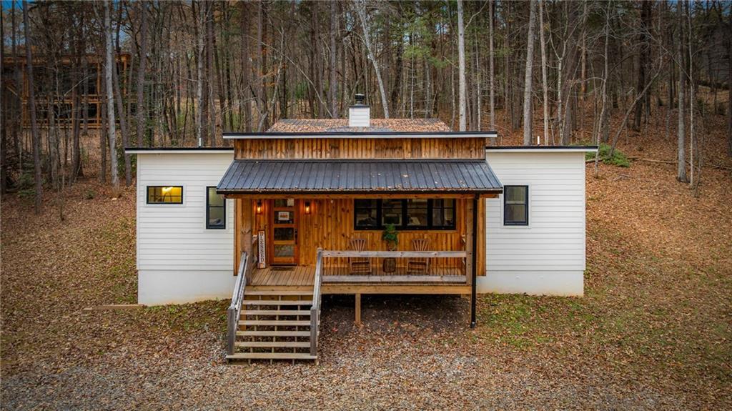 649 Lee’s Ride McCaysville, GA 30555 - Photo 3 of 35