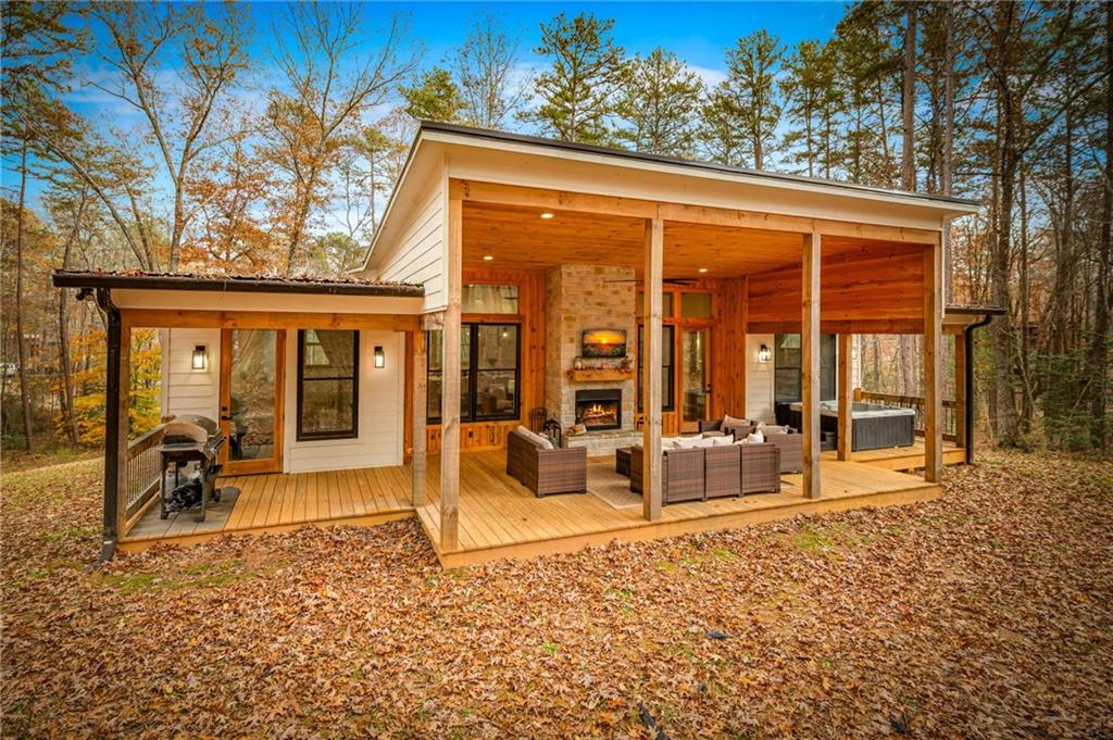 649 Lee’s Ride McCaysville, GA 30555 - Photo 31 of 35