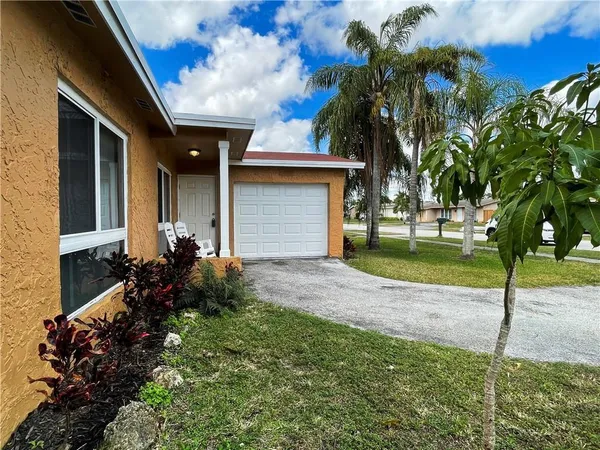 $3,100 | 11420 Northwest 35th Street, Sunrise, FL 33323