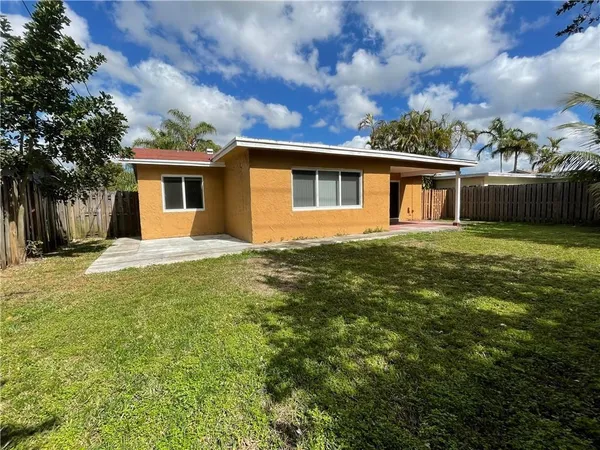 $3,100 | 11420 Northwest 35th Street, Sunrise, FL 33323