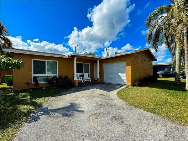 $3,100 | 11420 Northwest 35th Street, Sunrise, FL 33323