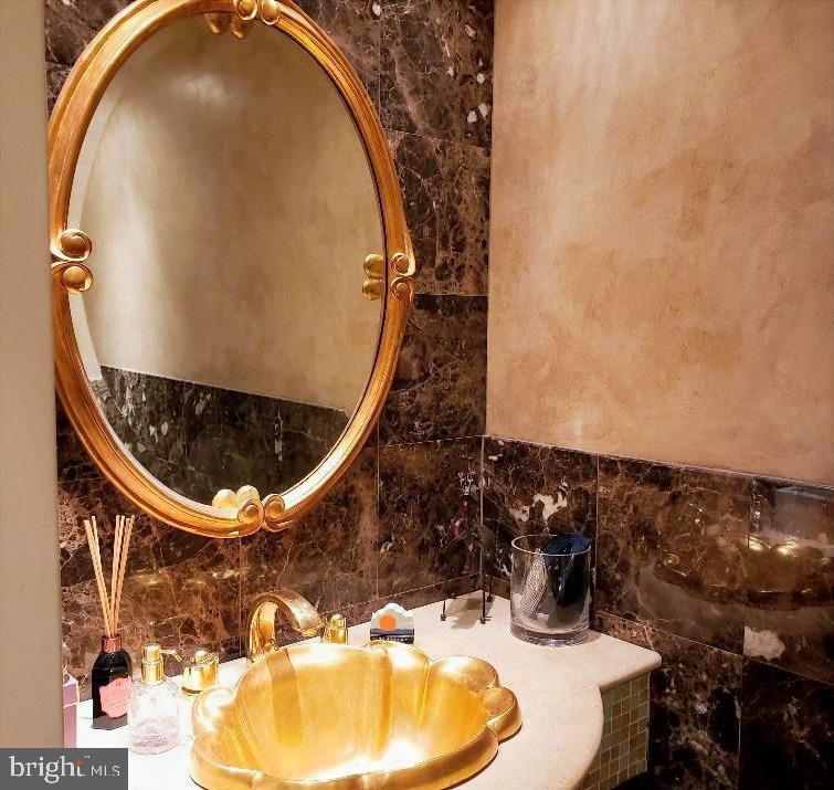 1530 Key Boulevard, Unit 1319 Arlington, VA 22209 - Photo 14 of 30