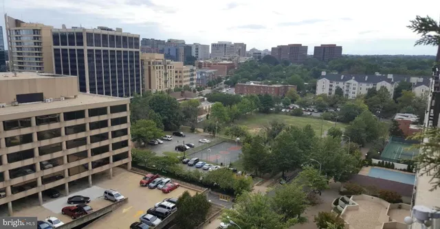 $4,400 | 1530 Key Boulevard, Unit 1319, Arlington, VA 22209