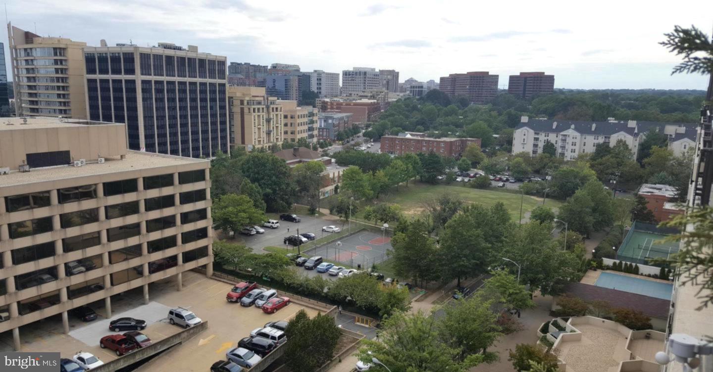 1530 Key Boulevard, Unit 1319 Arlington, VA 22209 - Photo 29 of 30 a view of a city with tall buildings