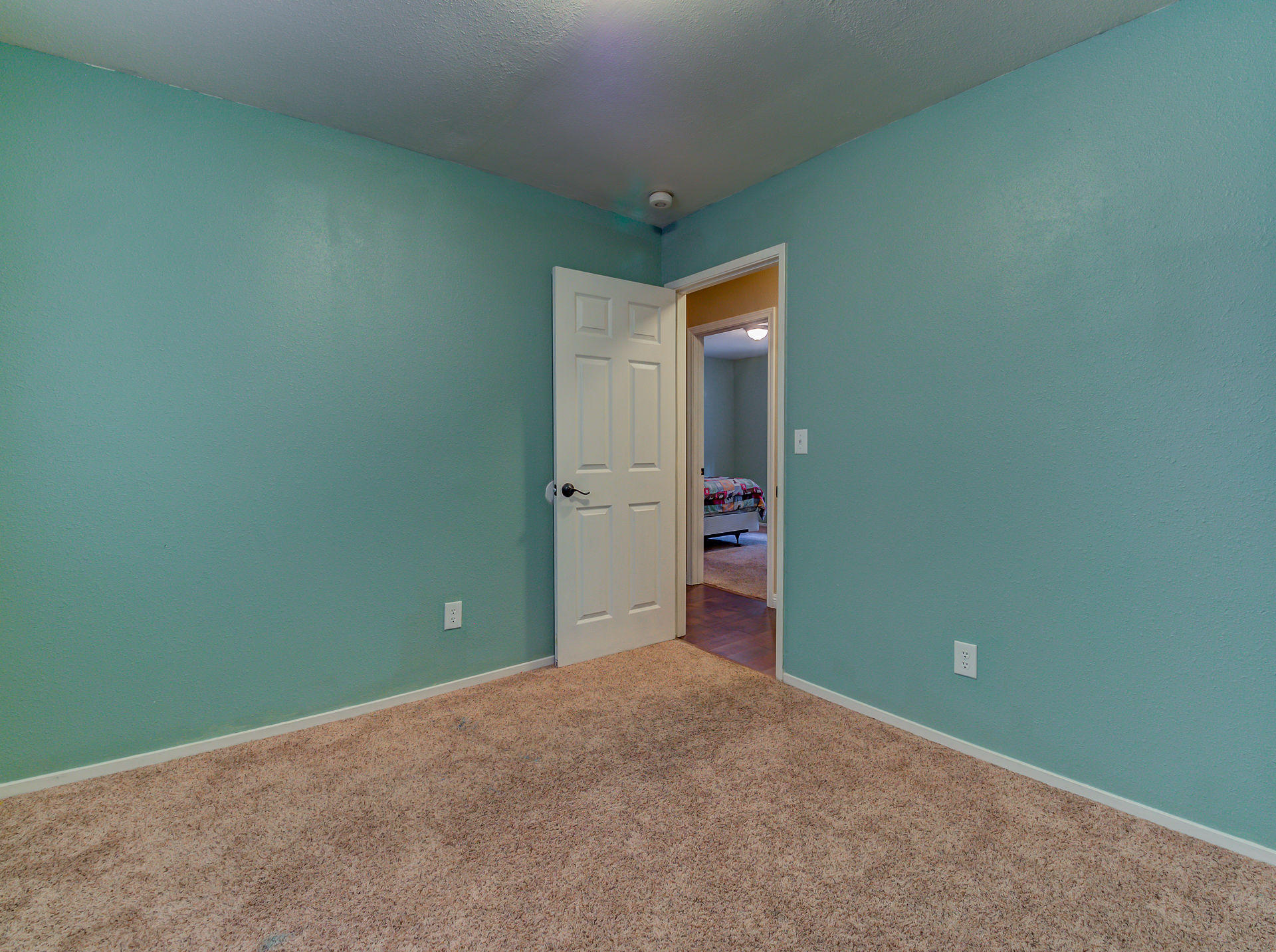 8169 Starlite Pines Road Shingletown, CA 96088 - Photo 14 of 28 8169StarlightPinesInt_052_3_4