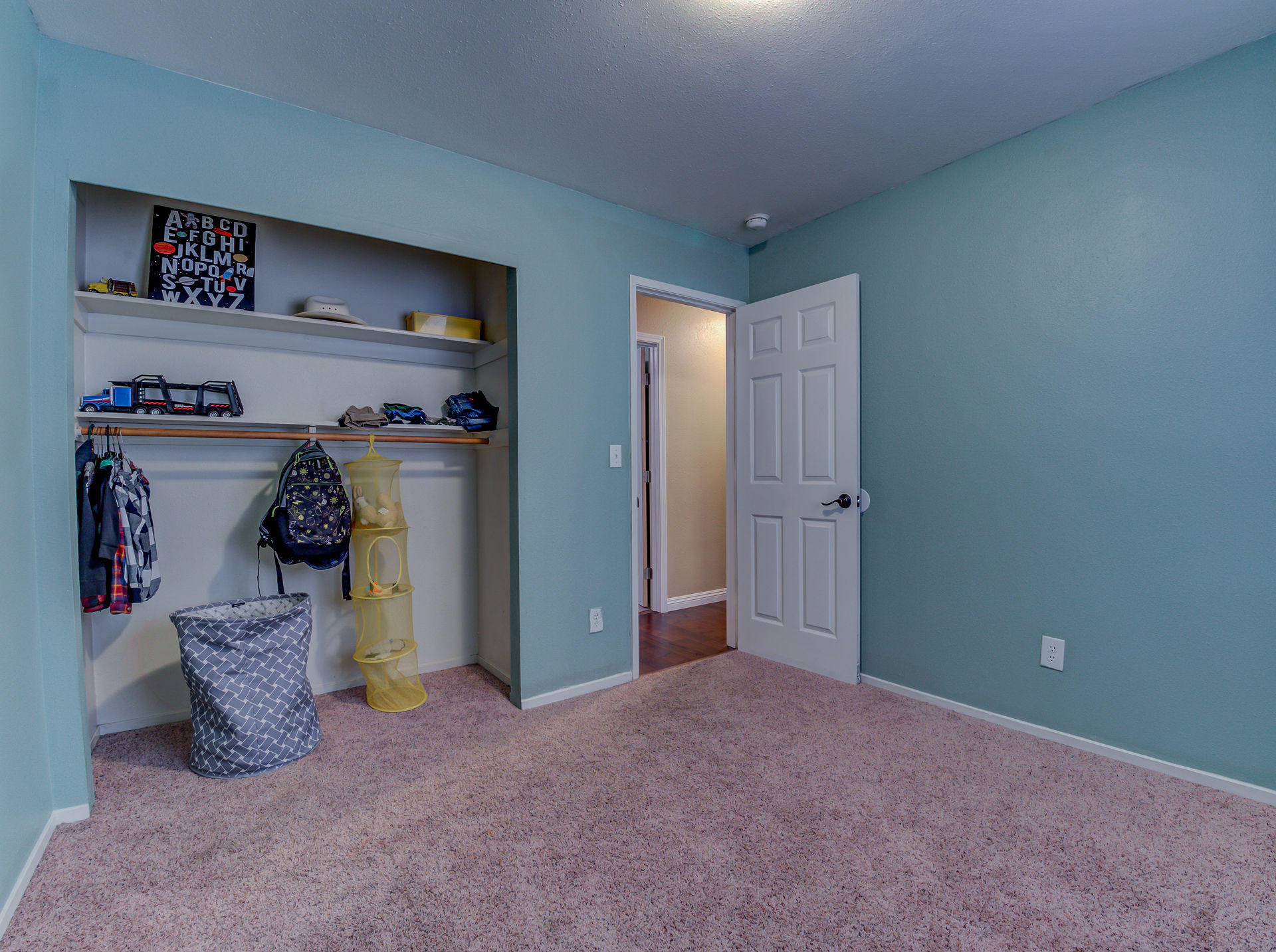 8169 Starlite Pines Road Shingletown, CA 96088 - Photo 21 of 28 8169StarlightPinesInt_061_2_3