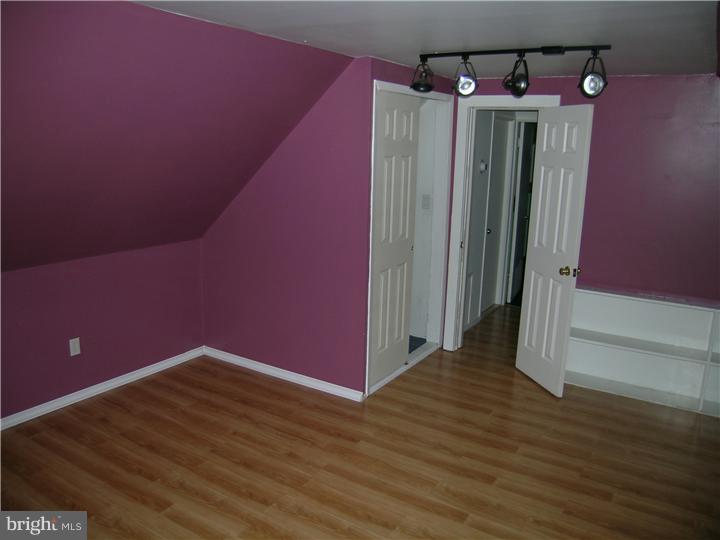 23 June Road Levittown, PA 19056 - Photo 12 of 23 Bedroom - Main