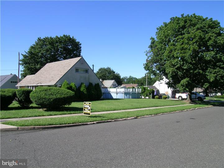23 June Road Levittown, PA 19056 - Photo 3 of 23 Exterior Side