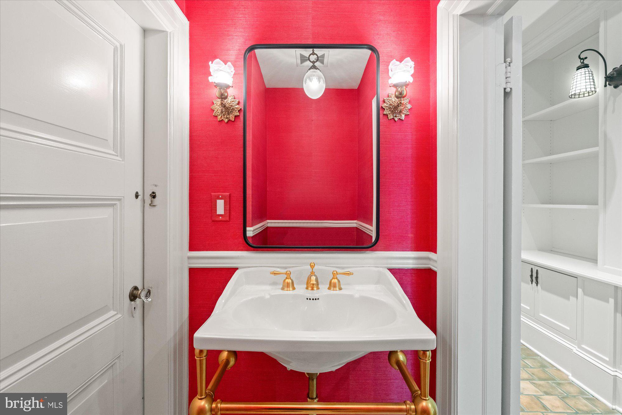 1926 Ruxton Road Baltimore, MD 21204 - Photo 10 of 27
