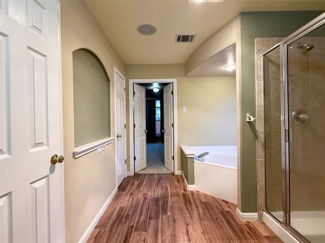 $2,200 | 3916 Bonnie Lane, Round Rock, TX 78665