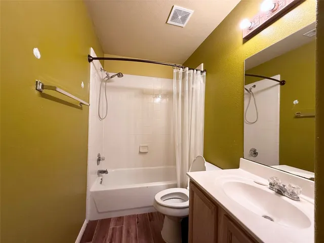 $2,200 | 3916 Bonnie Lane, Round Rock, TX 78665