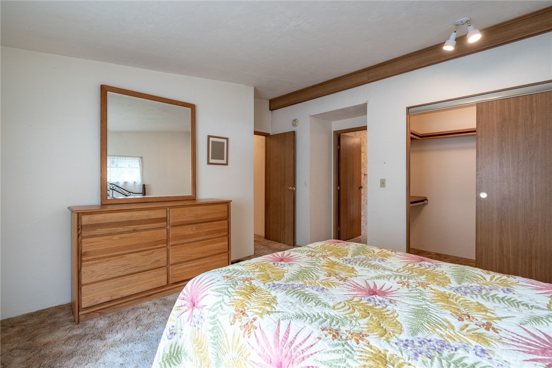 18815 128th Avenue Northeast Bothell, WA 98011 - Photo 6 of 19 Gallery Image 6