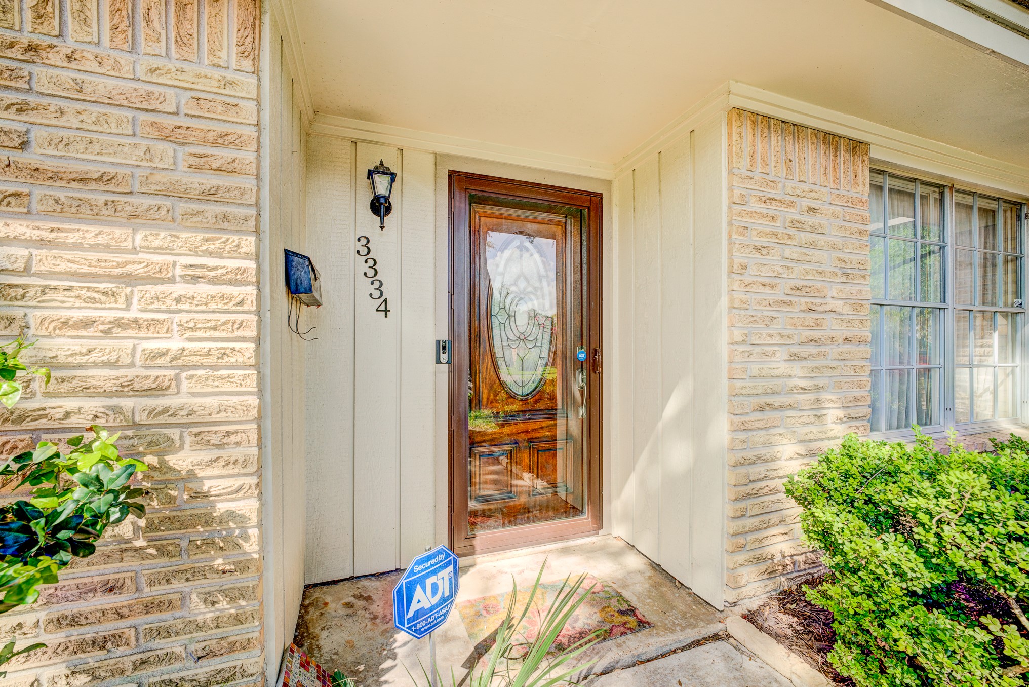 3334 Spring Valley Road Houston, TX 77080 - Photo 4 of 40
