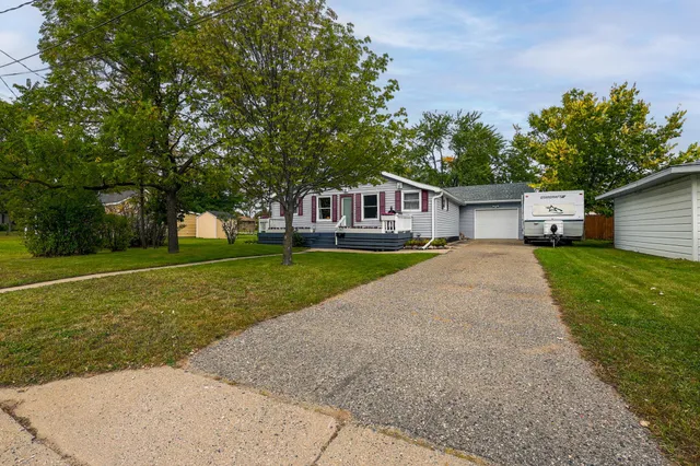 $239,900 | 307 27th Street Northeast, Bemidji, MN 56601