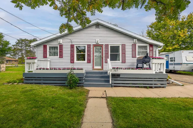 $239,900 | 307 27th Street Northeast, Bemidji, MN 56601