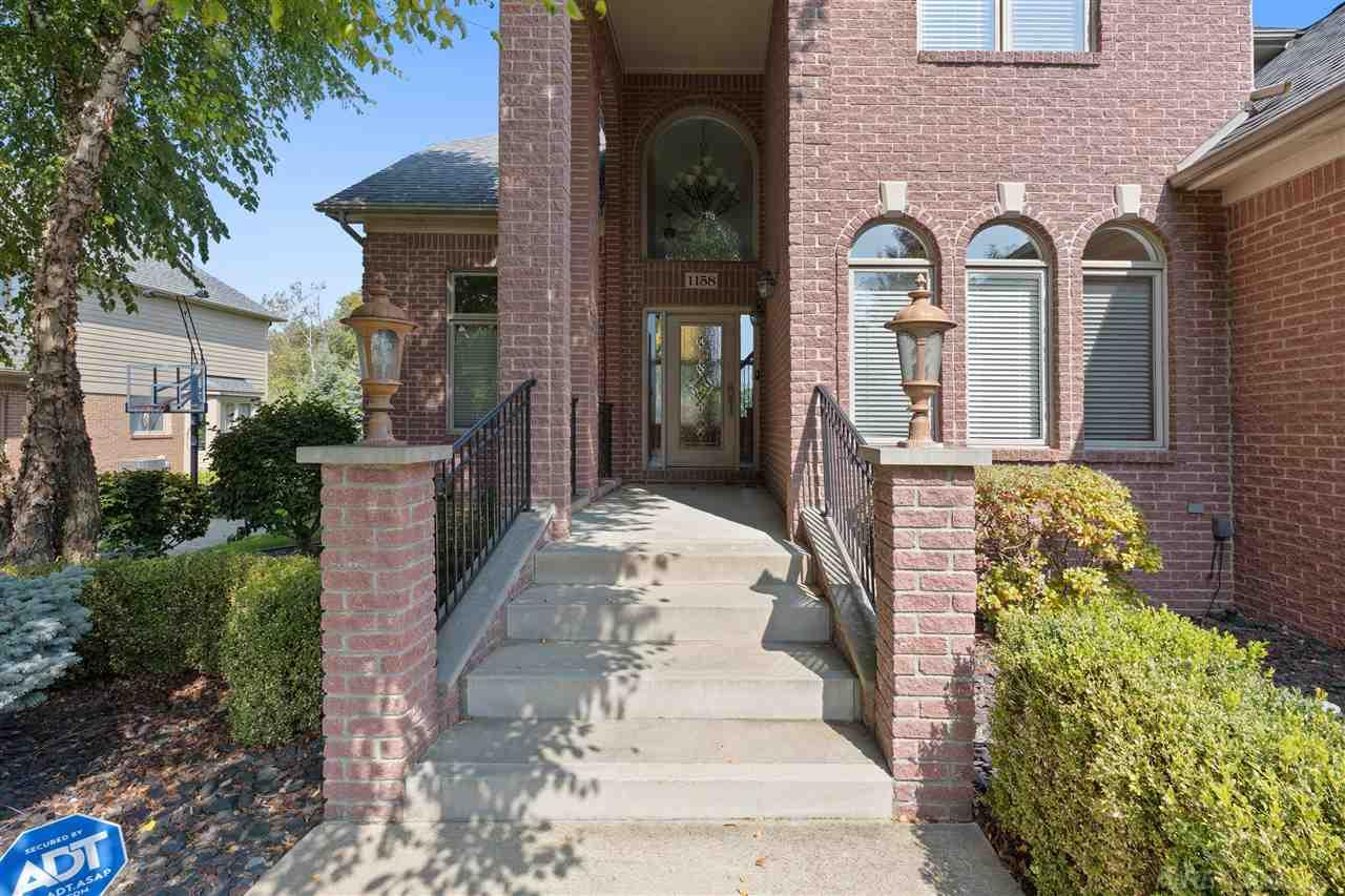 1158 Rochelle Park Drive Rochester, MI 48309 - Photo 14 of 59 50024789-13.JPG