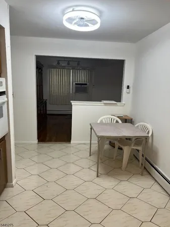 $2,850 | 1024 Fanny Street, Elizabeth, NJ 07201